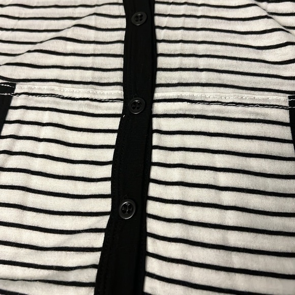 BCBGMAXAZRIA Hooded Lightweight Sweater - Picture 3 of 11